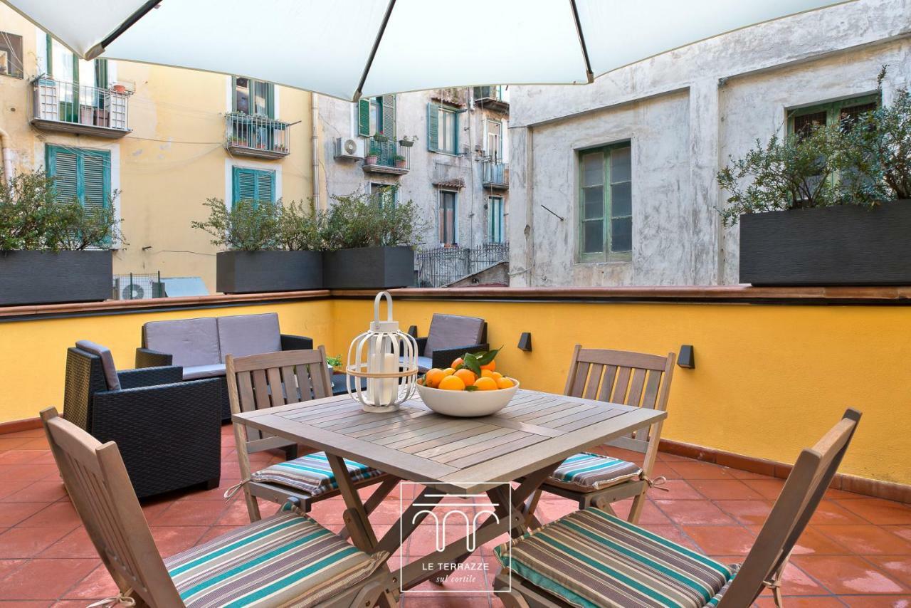 Ferienwohnung Le Terrazze Sul Cortile Salerno Exterior foto