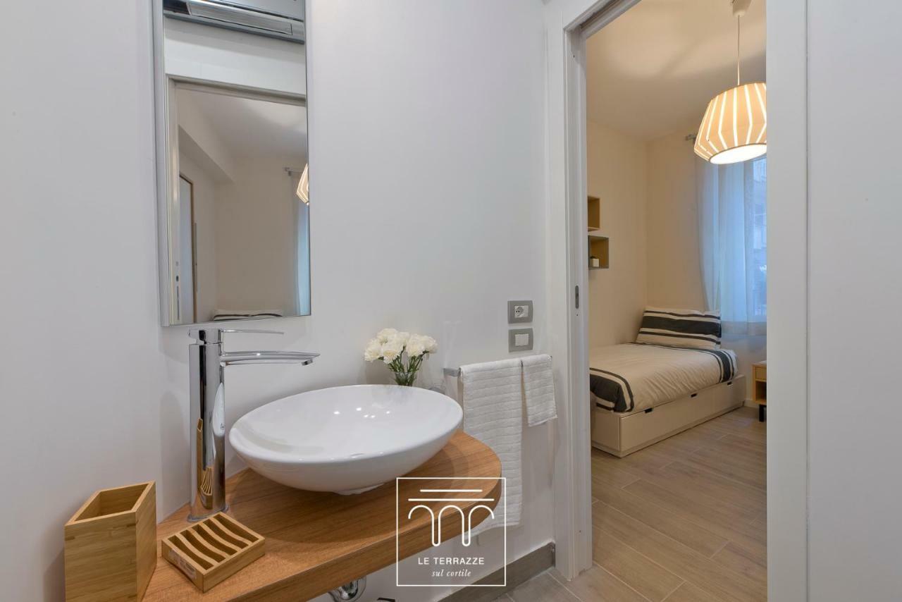 Ferienwohnung Le Terrazze Sul Cortile Salerno Exterior foto